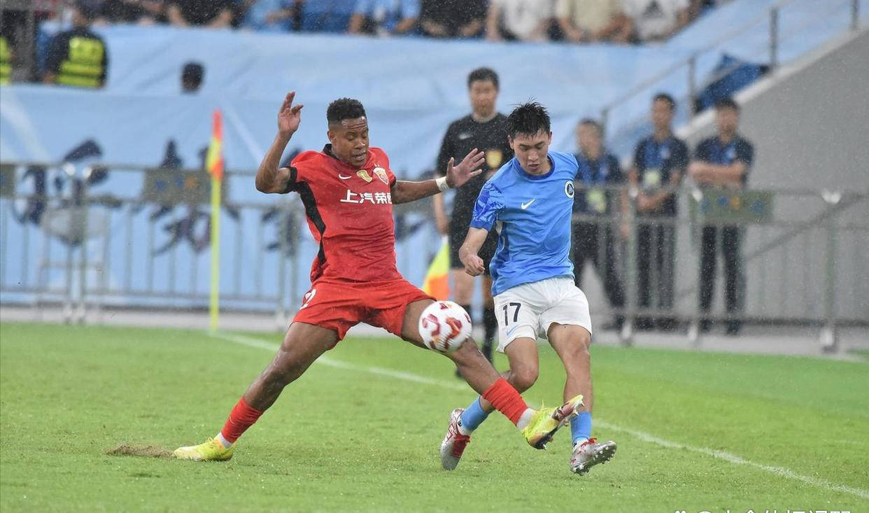 关于上海海港发布备战花絮;冲刺阶段门线救险;NBA总决赛任务艰巨;球队文化再被提及的信息