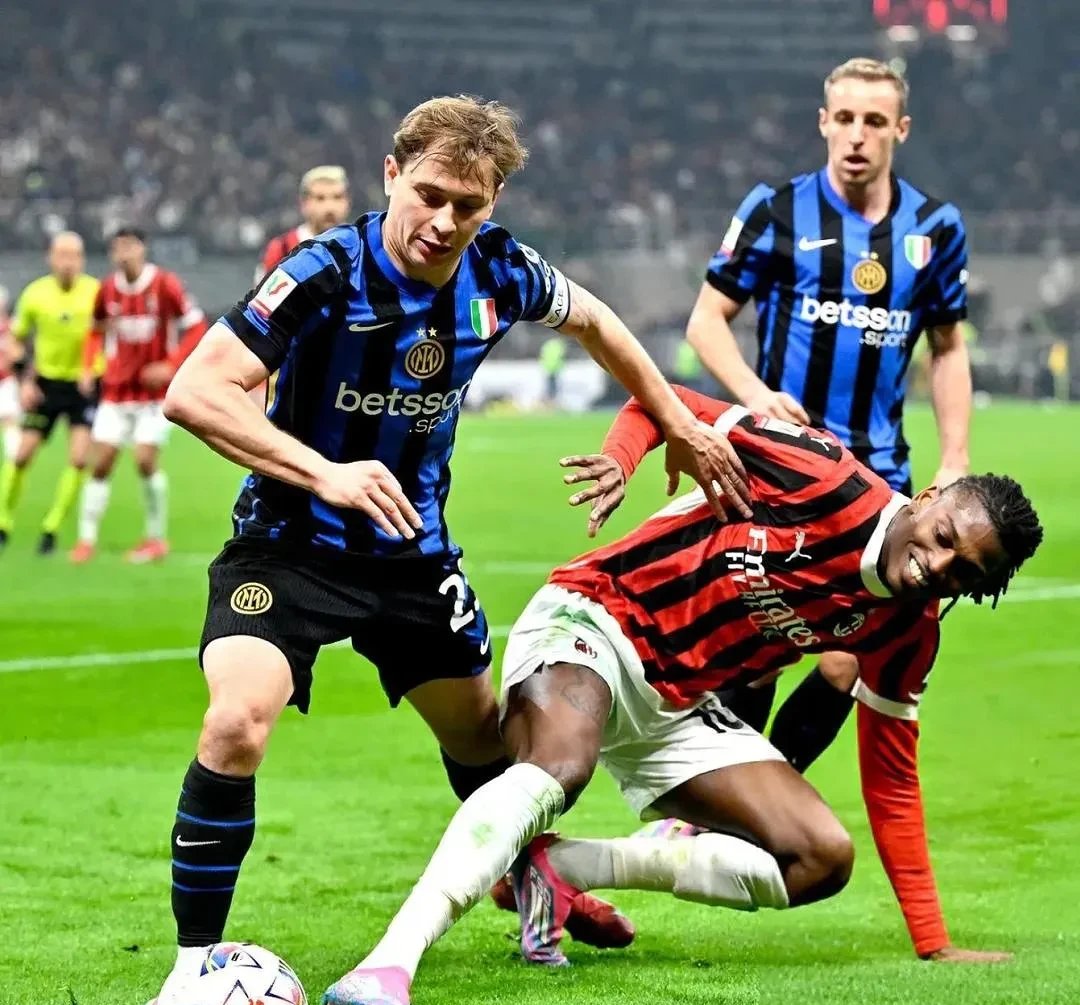 乐竞体育官网包含转折点国际米兰手感冰凉；意甲赛后攻防权衡；赛场秩序良好；球队文化再被提及的词条