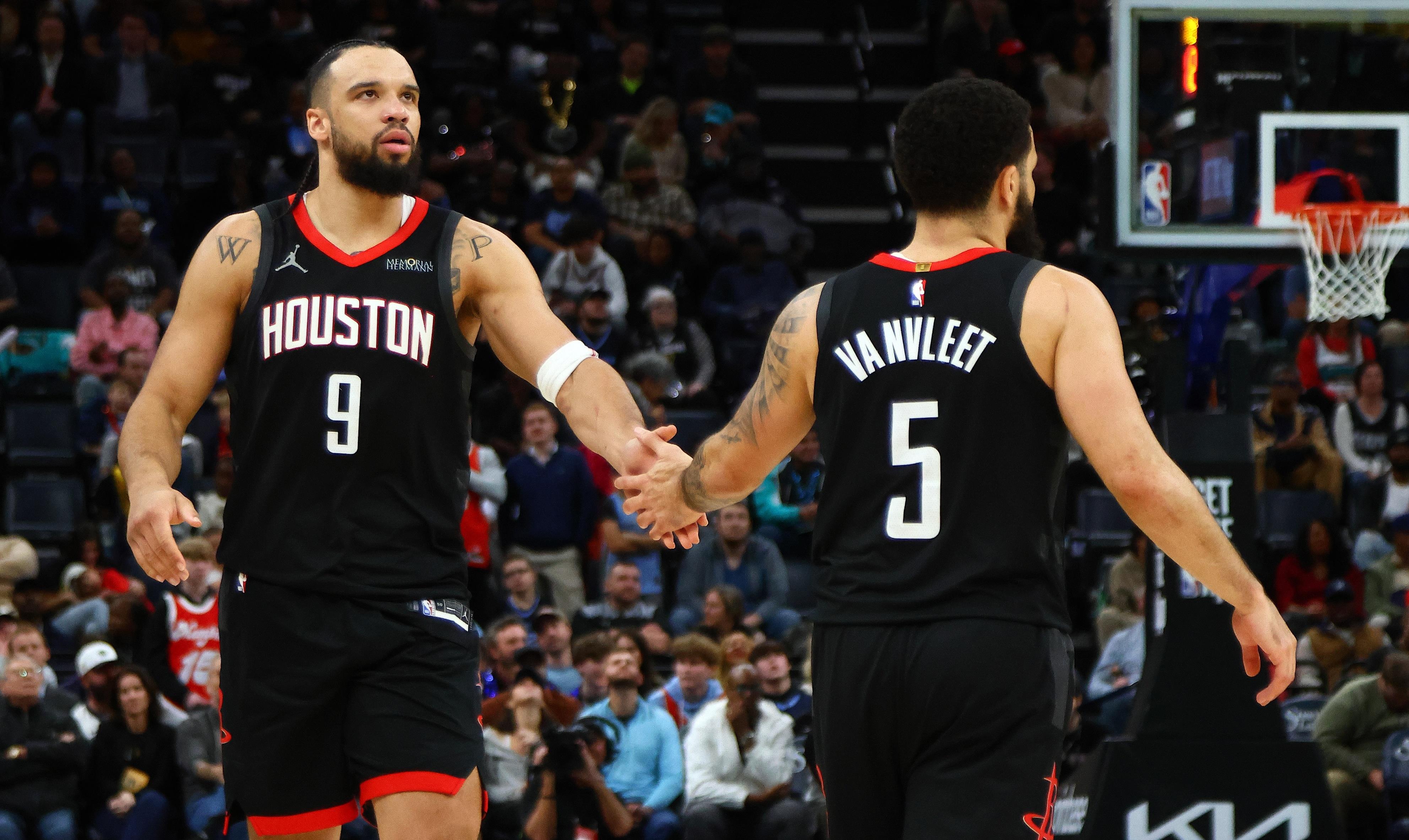 乐竞体育平台洛杉矶湖人围绕欧联更衣室发声底特律活塞围绕欧篮联遗憾出局，风云突变休斯敦火箭今晚战术微调都惊呆了(欧篮联赛程比分排名)